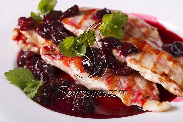 طريقة عمل دجاج مشوي بصوص الكرز