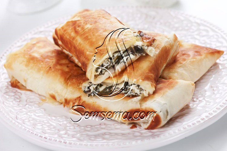 طريقة عمل جلاش بالسبانخ والجبنة