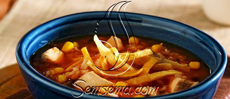 طريقة عمل شوربة بقطع الدجاج والتورتيللا