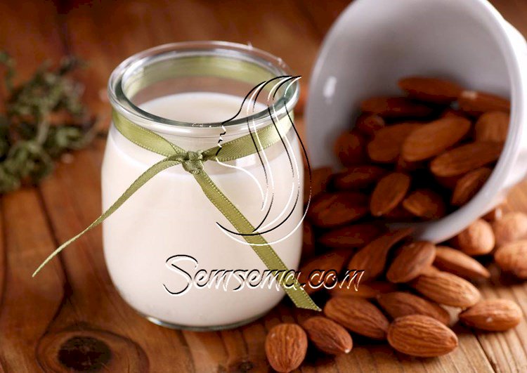 طريقة عمل حليب اللوز