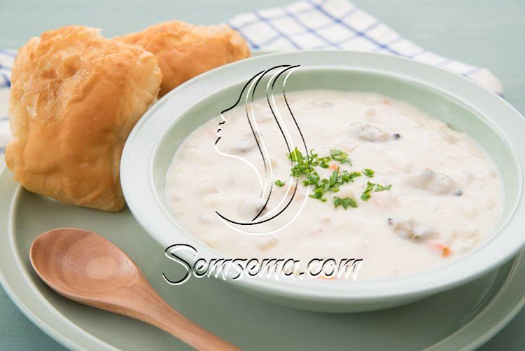 طريقة عمل شوربة البيكون بالبصل والجزر