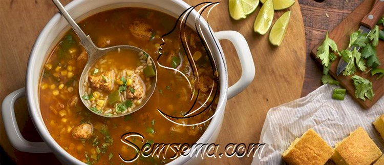 طريقة عمل شوربة الدجاج بالأرز