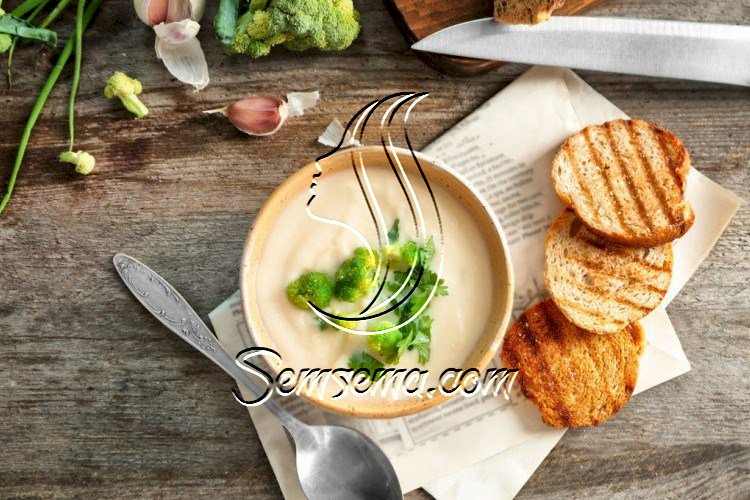 شوربة البطاطس بالبروكلي