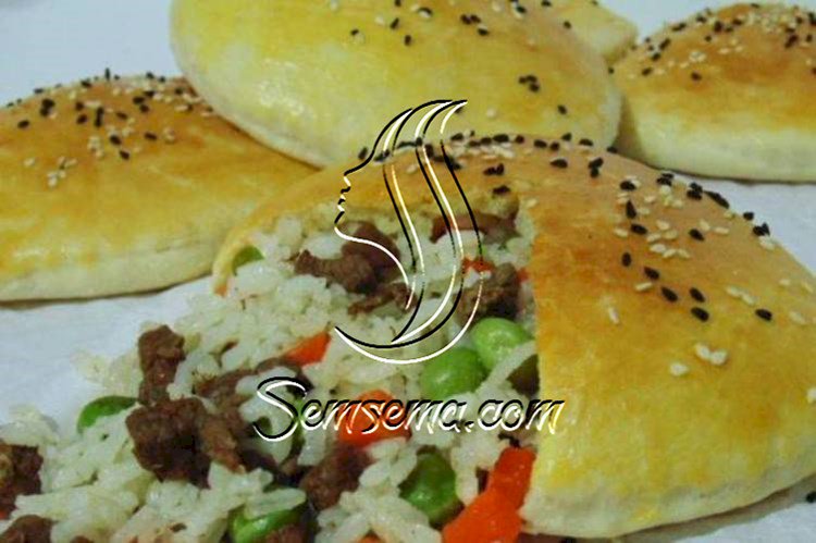 طريقة عمل فطيرة الرز بالبازلاء