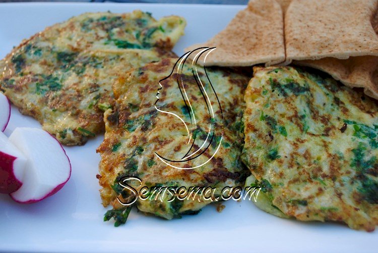 طريقة عمل عجة الكوسا الشامية بالبيض