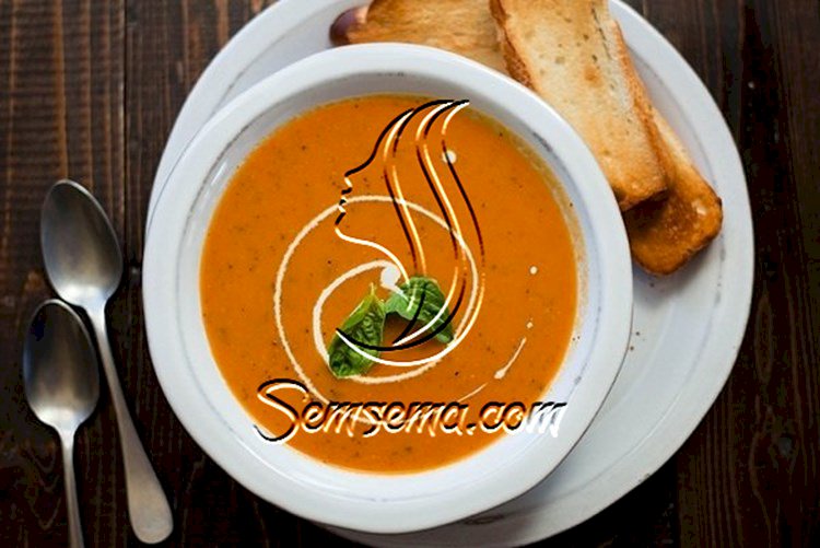 شوربة الطماطم بالكريمة على طريقة منال العالم