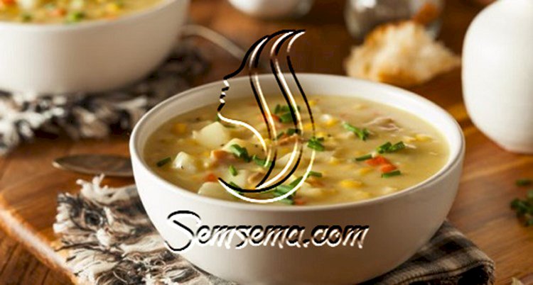 طريقة عمل شوربة البطاطس والذرة بالبصل