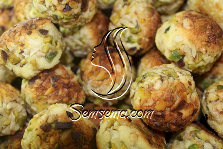 طريقة عمل معمول تمر لبناني
