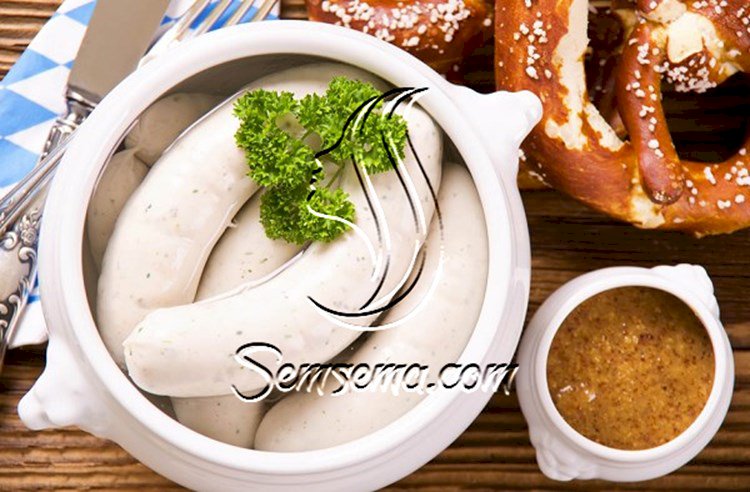 طريقة عمل نقانق الدجاج بالبيت
