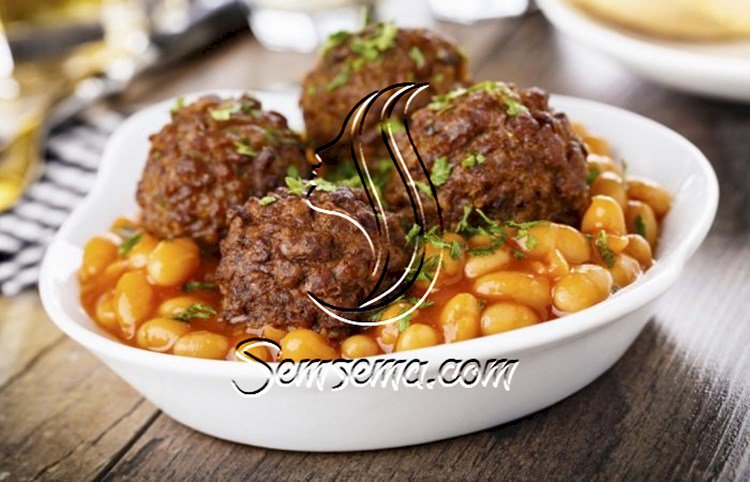 طريقة عمل فاصوليا بيضاء باللحمة المفرومة