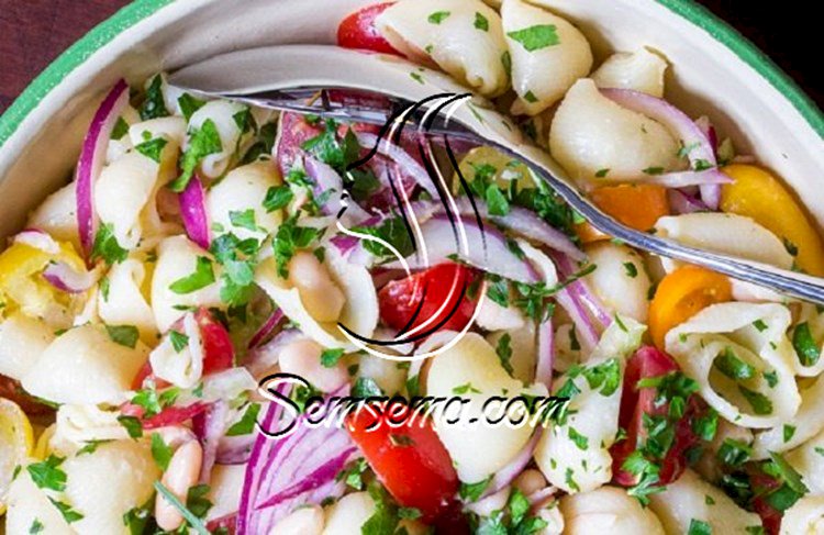 طريقة عمل سلطة فاصوليا بالمكرونة