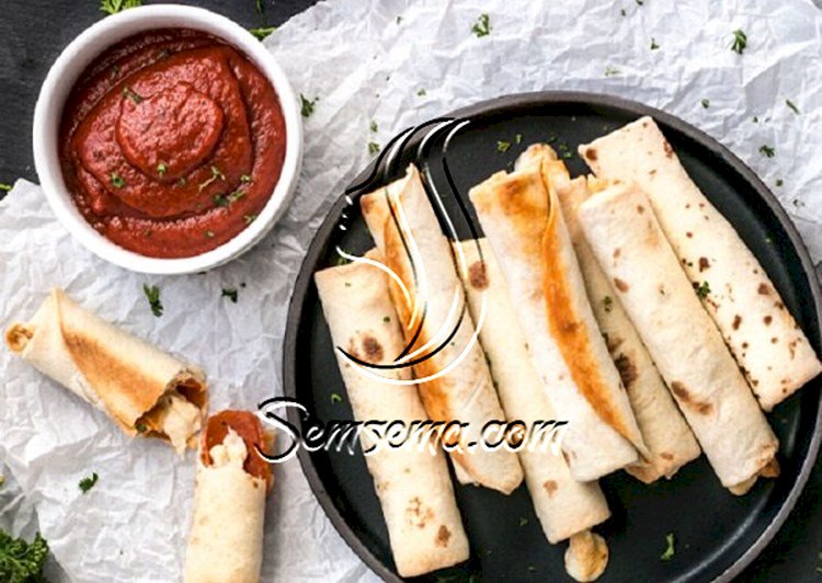 طريقة عمل سندوتشات البيتزا بالصور