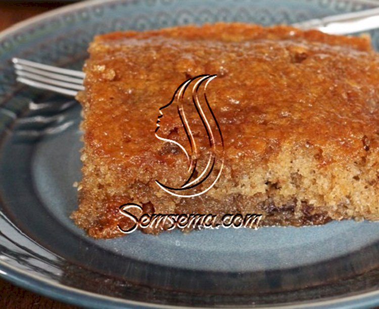 طريقة عمل كيكة الكمثرى بالقرفة