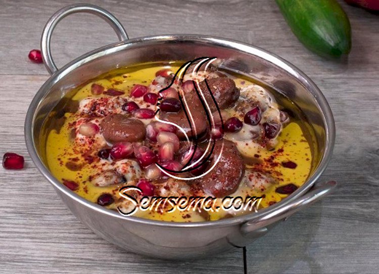طريقة عمل فول مدمس بالطحينة