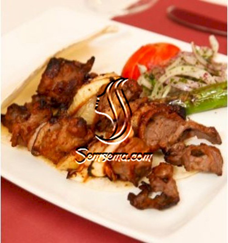 شيشلك كباب.. لوجبة متكاملة